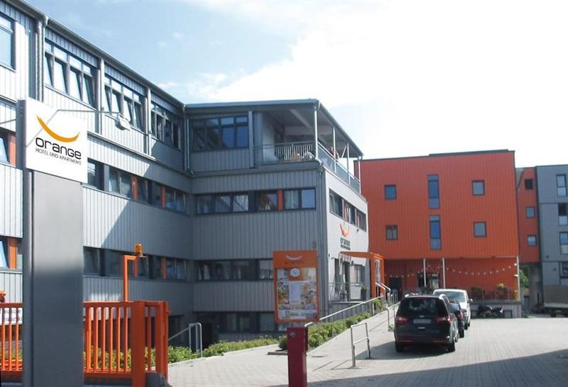 Orange Und